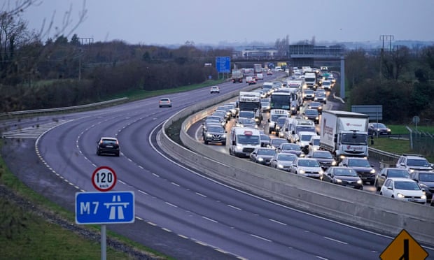 Congestión en la autopista M7 cerca de Nass, en el condado de Kildare