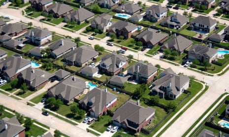 Houston’s car-centric suburbs continue to expand along with its residents’ waistlines.