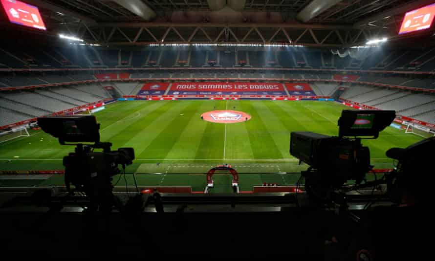 French Football Crisis Deepens As Tv Rights Offers Fail To Reach Reserve Price Ligue 1 The Guardian French Football Crisis Deepens As Tv Rights Offers Fail To Reach Reserve Price Ligue 1 The Guardian