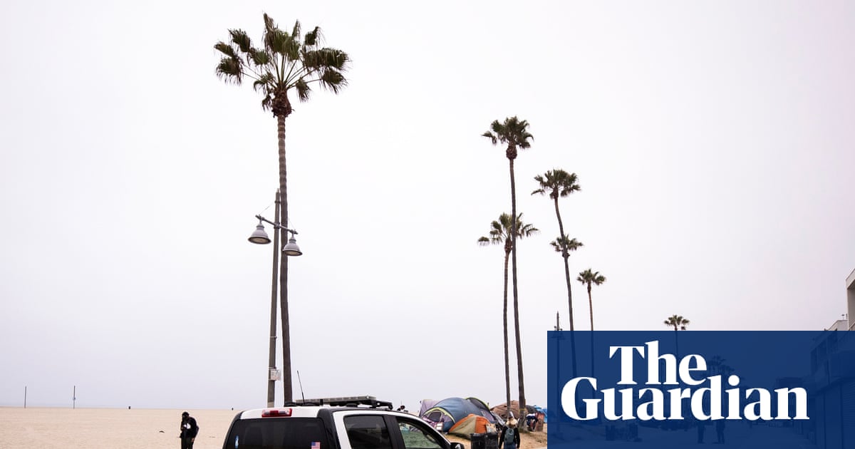 Ex-Los Angeles police officer charged in 2015 shooting death of unarmed ...