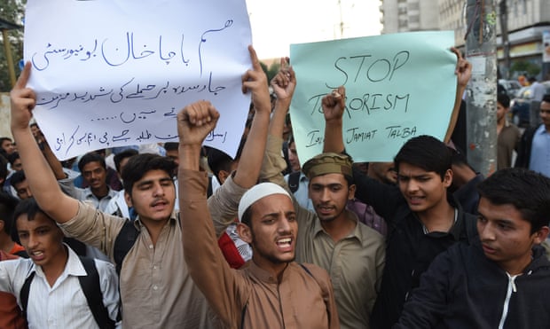 Students in Karachi demonstrate against the Taliban attack on Bacha Khan University