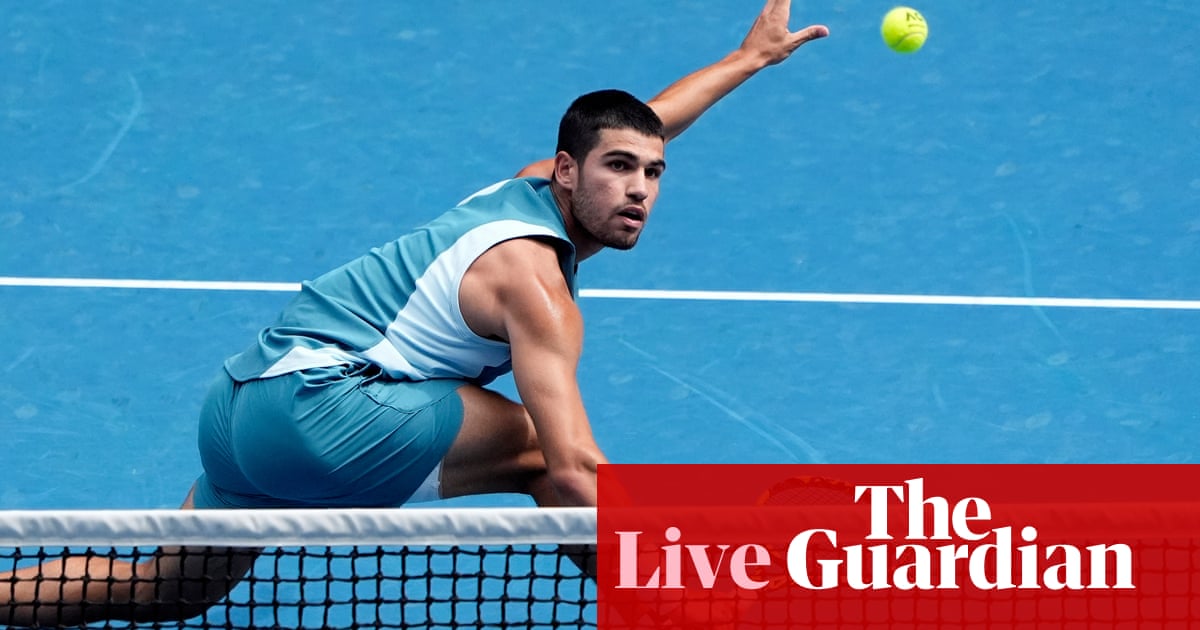 Novak Djokovic edges Carlos Alcaraz in Australian Open semi-finals