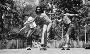 Skateboarding fashion, 6 July 1976.