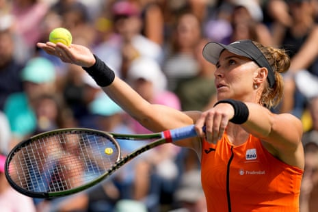 US Open 2023: Gauff, Miyazaki, Djokovic and Swiatek in action on day three – live | US Open Tennis 2023 2 Beatriz Haddad Maia serves in the opening set to Taylor Townsend of the United States.
