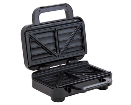 An open Breville Deep Fill VST082 Sandwich Toaster