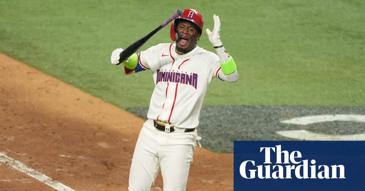 Blown call ends World Baseball Classic semi-final as USA squeeze past Dominican Republic