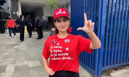 Gabriela Leoncio, Bolsonaro'yu oylamak için dört yıldır beklediğini söyledi