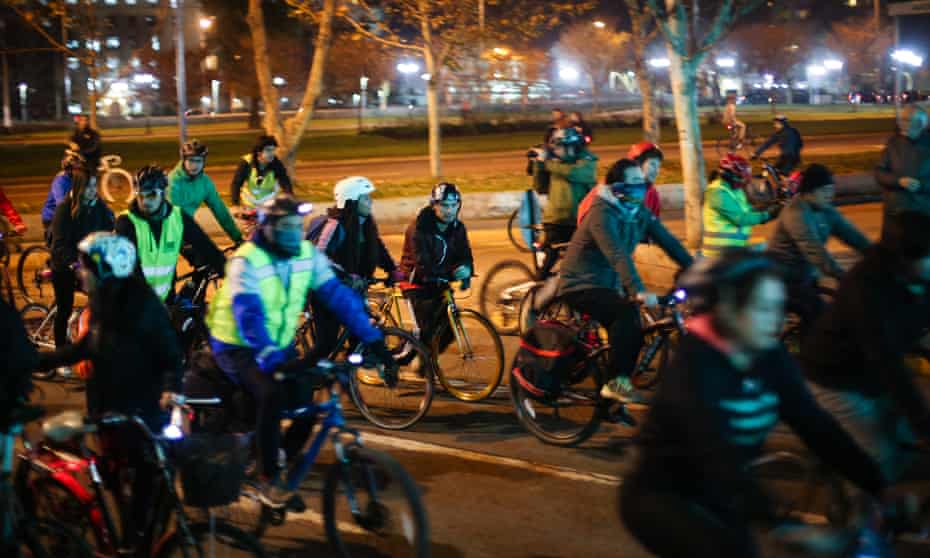 Santiago’s Critical Mass-inspired Movimiento Furiosos Ciclistas has pushed cycling up the political agenda. 