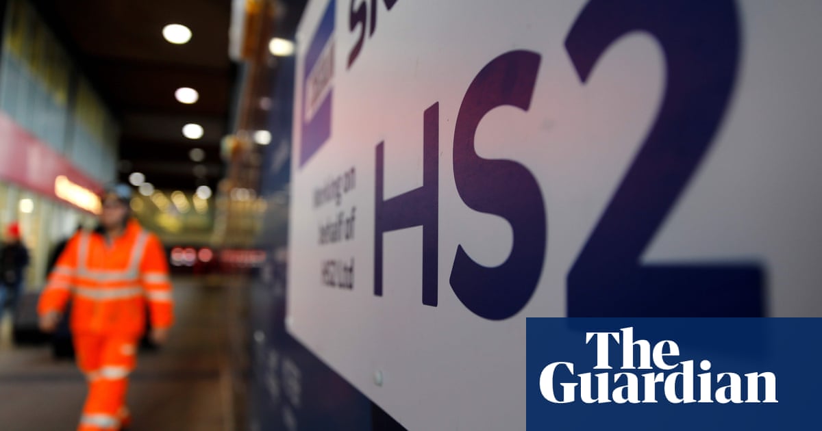 Grant Shapps delays decision over HS2 rail line