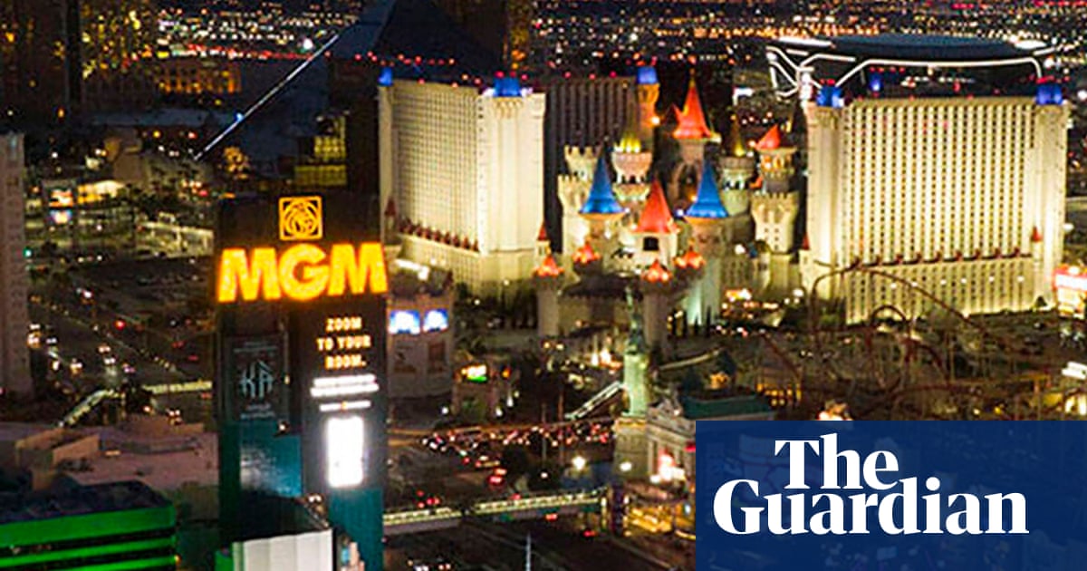 Media mogul Barry Dillerâs People offers to buy MGM Resorts for over $18bn