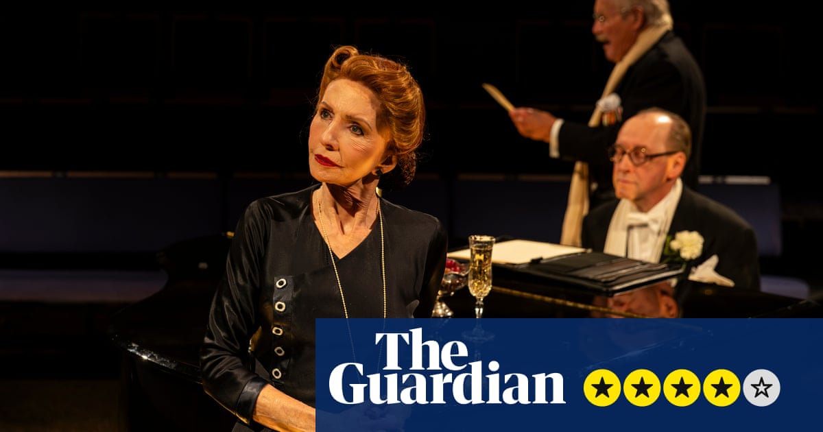 Twelfth Night review - a classy, musical and seasonal feast. Play on