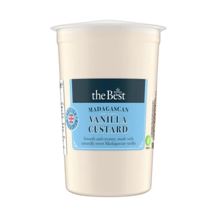 A plastic tub of cream-coloured Madagascan vanilla custard with a blue label