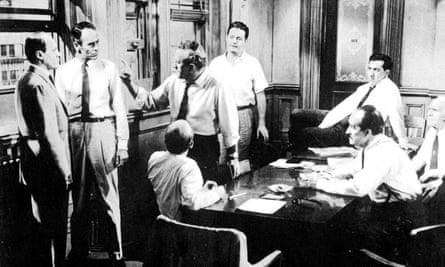 A scene from Sidney Lumet’s 1957 courtroom drama 12 Angry Men, in which an individual (Henry Fonda) challenges the majority view.