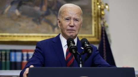 US government to pay for Baltimore bridge reconstruction, says Biden – video