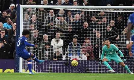 Willian Double Earns Chelsea Win At Tottenham But Racism Mars Game Premier League The Guardian