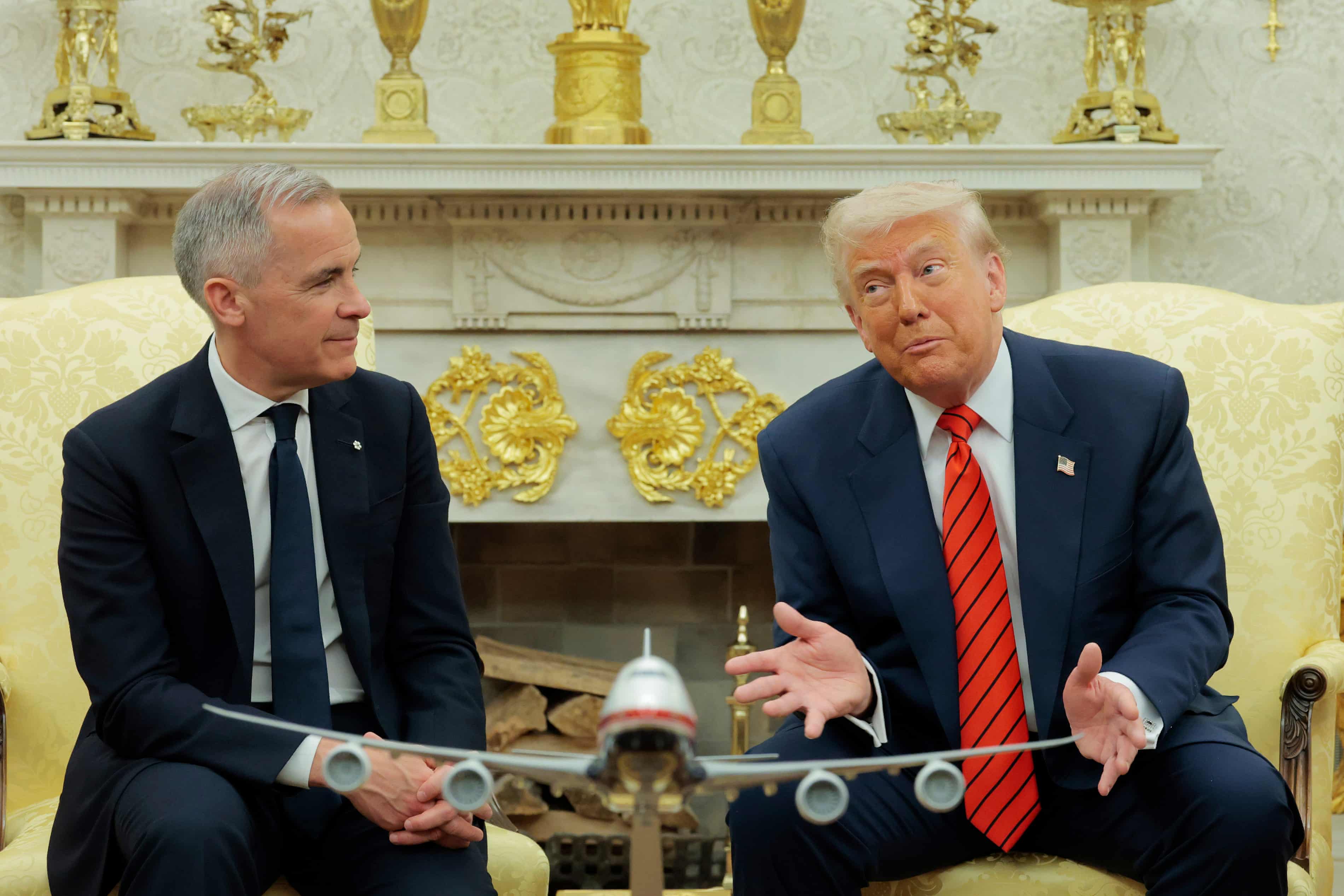 Canada PM’s ‘elbows-up’ defense keeps Trump at bay as both parties play it cool (theguardian.com)