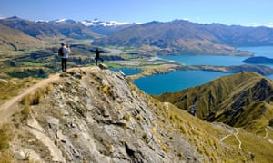 (EDITORS NOTE: A polarizing filter was used for this image<br>ROYS PEAK, WANAKA, OTAGO, NEW ZEALAND - 2020/02/29: (EDITORS NOTE: A polarizing filter was used for this image.) Tourists taking pictures of the views of Lake Wanaka from Roy's peak. Otago, South Island, New Zealand. (Photo by Jorge Fernández/LightRocket via Getty Images)