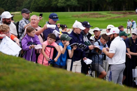 Tyrrell Hatton signs autographs at Wentworth