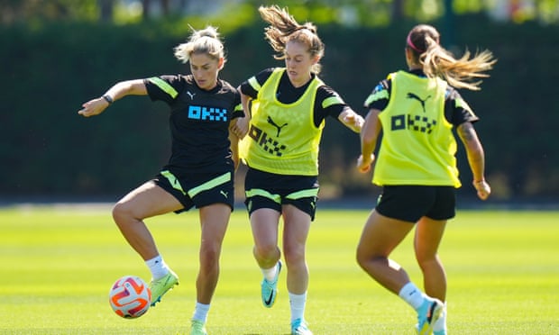 Keira Walsh (centre) was back in training with her club Manchester City just a week after winning Euro 2022.