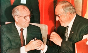 Helmut Kohl Obituary World News The Guardian