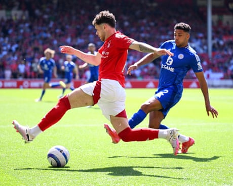 Nottingham Forest v Leicester, Manchester United v West Ham and more: Premier League – live