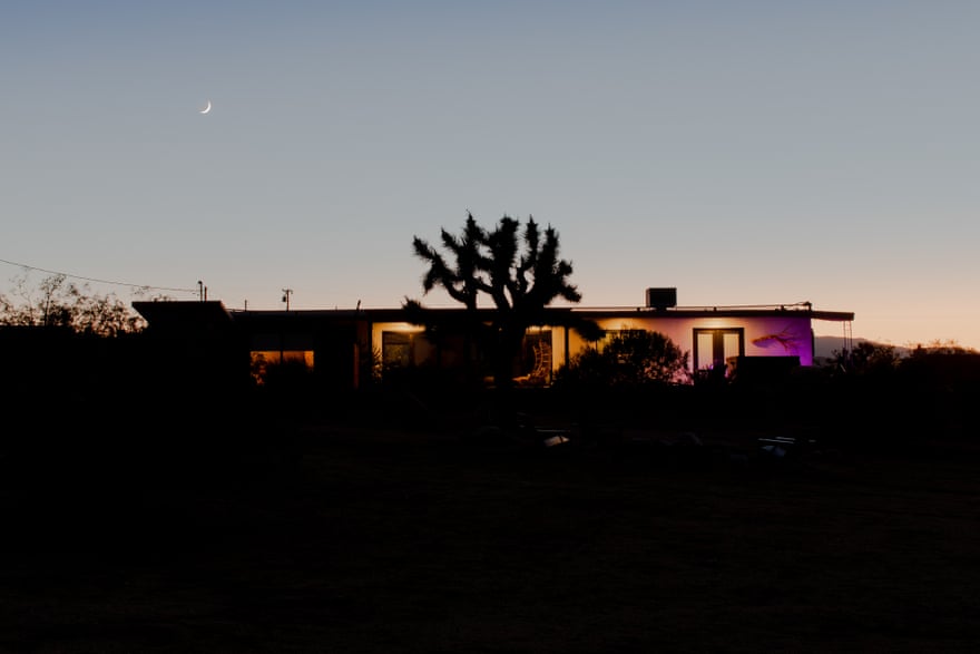 A home in Joshua Tree at dusk or dawn