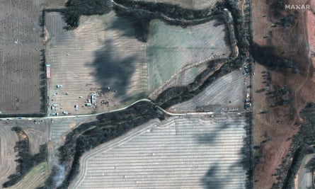 A satellite image shows emergency crews working to clean up an oil spill along Mill Creek in Washington County, Kansas.