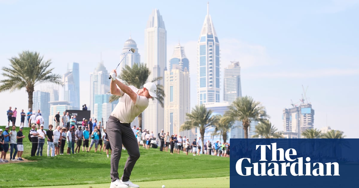 Rory McIlroy Opens Dubai Desert Classic With 70