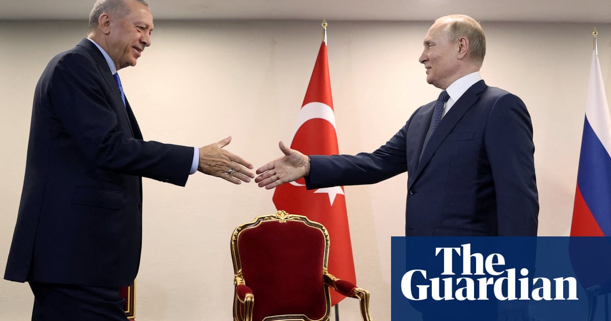 Erdoan keeps Putin waiting in awkward moment ahead of Tehran talks