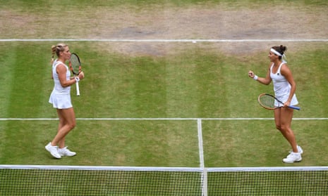 A half volley ?, Sania Mirza vs Yaroslava Shvedova - Quarte…