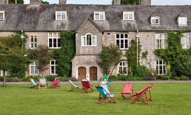 Dartington Hall dans le Devon, où se tient le festival Ways With Words.