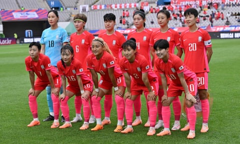 South Korea pose for the cameras.