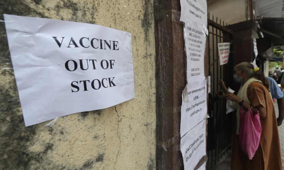 Sign in Mumbai, India, saying covid vaccine is out of stock
