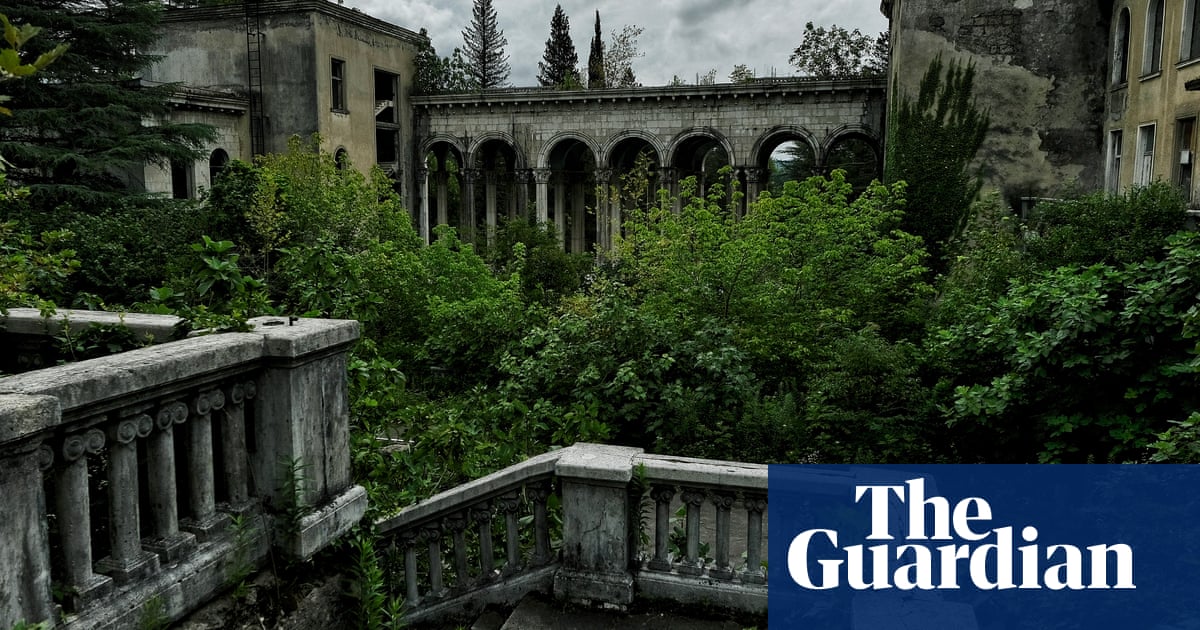 Tskaltubo, Stalin's spa resort: the decay of a Soviet past in Georgia