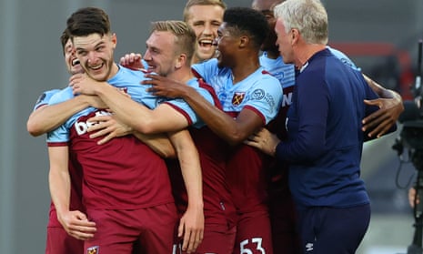 Declan Rice celebrates after scoring for West Ham