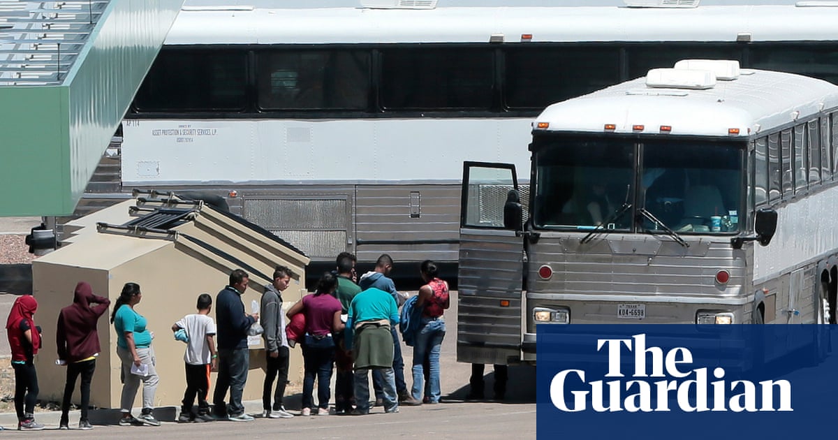 Threeyearold asylum seeker dies after being bussed from Texas to Chicago  The Guardian US Threeyearold asylum seeker dies after being bussed from Texas to Chicago  The Guardian US