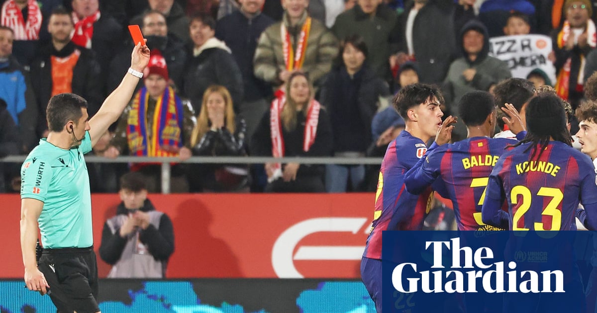 Football Daily | Refereeing is stuck in a frustrating feedback loop, with no easy way out