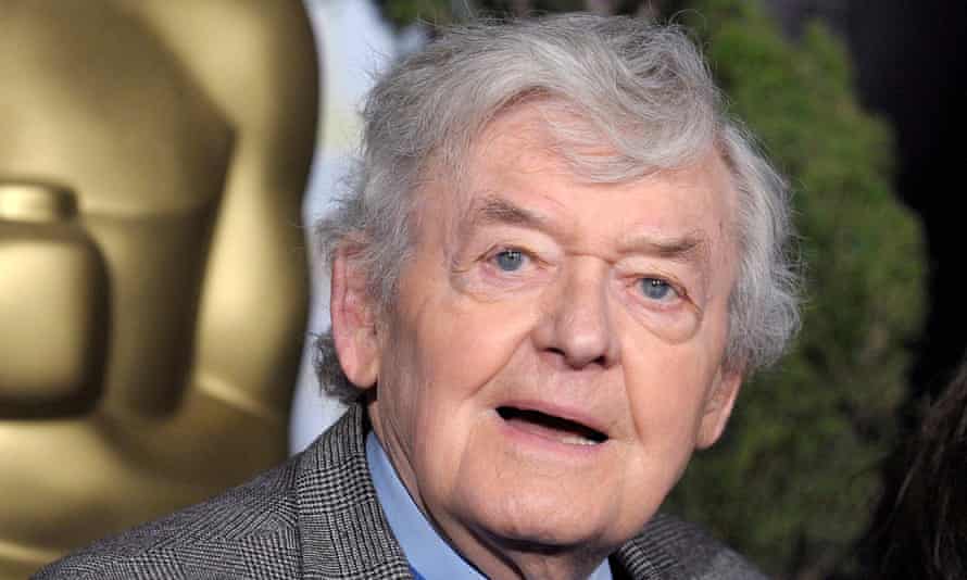 Hal Holbrook, Deep Throat in All the President's Men, dies aged 95