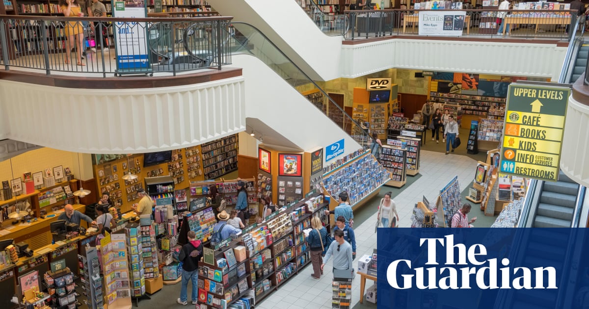 Waterstones Owner Buys Us Chain Barnes Noble Business The