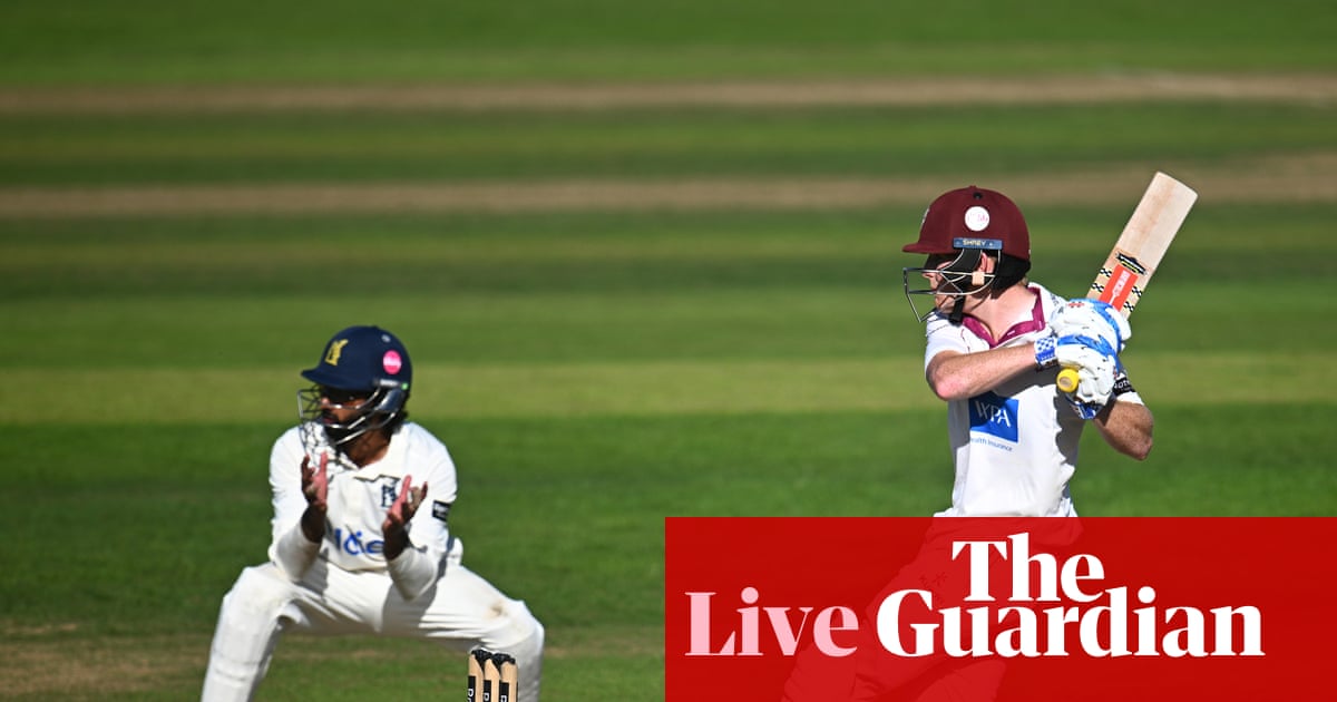 Somerset v Warwickshire, Glamorgan v Surrey, and more: county cricket – live