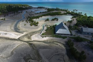 Salt water from the sea incursions into the plant-growing areas of Tebunginako village on the island of Abaiang. It has created a wasteland and rendered the soil unable to sustain even coconut trees.