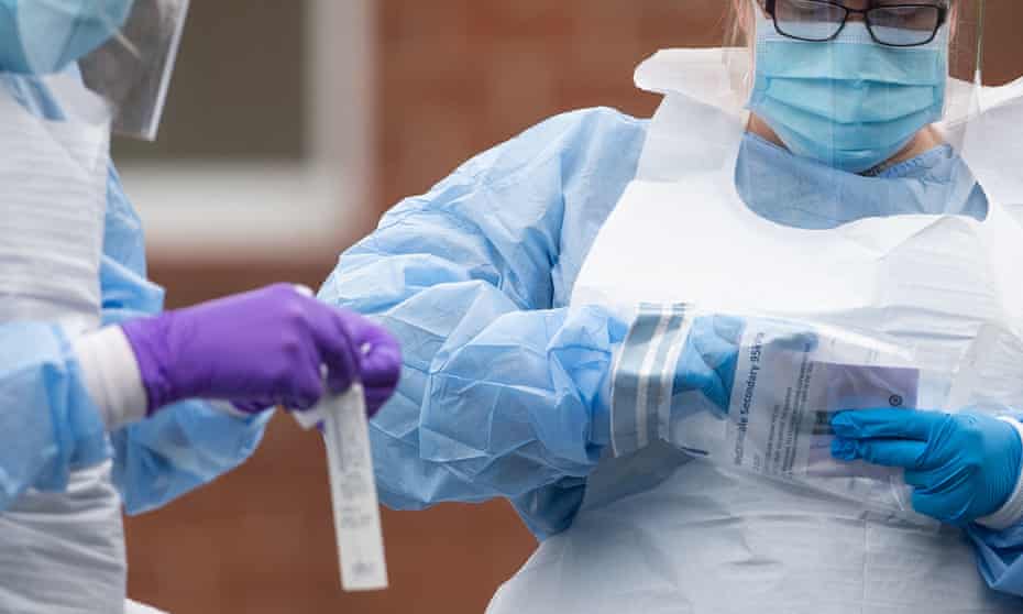 Hospital Leaders Hit Out At Government As Ppe Shortage Row Escalates Nhs The Guardian