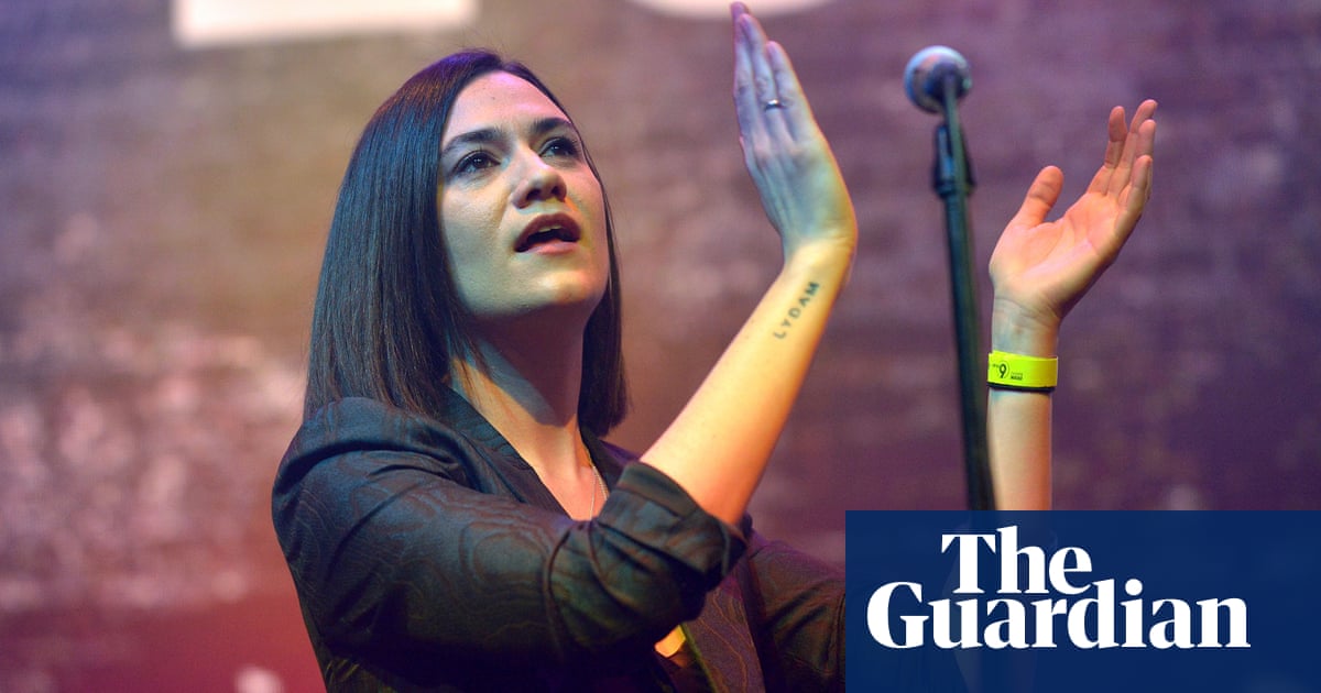 Nadine Shah: I cant pay the rent on unfair music streaming revenues