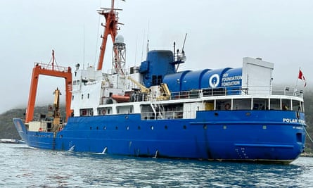 The Polar Prince was used to transport the Titan to the area of the Titanic.