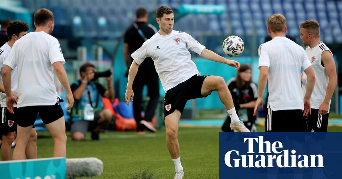 Wales ‘in for a tough one’: what Christian Eriksen told Ben Davies