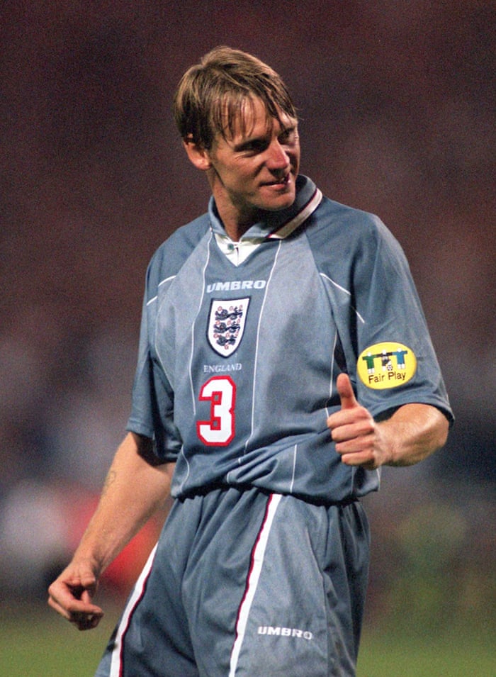 STUART PEARCE AFTER SCORING ENGLAND’S 3RD PENALTY.