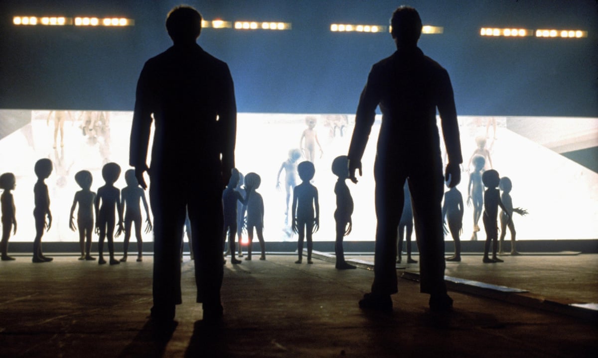 Close Encounters of the Third Kind review – Spielberg's spectacular returns to Earth | Close Encounters of the Third Kind | The Guardian