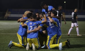 Managua celebrate after scoring against Diriangén.