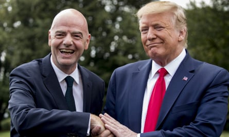 Gianni Infantino and Donald Trump in 2019