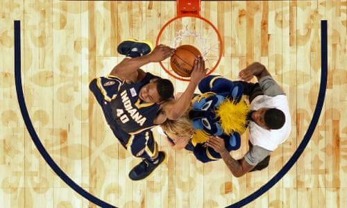 Get Glenn Robinson Iii Wins Nba Dunk Contest With Help From For Android Free Get Wallpaper Glenn Robinson Iii Wins Nba Dunk Contest With Help From Free